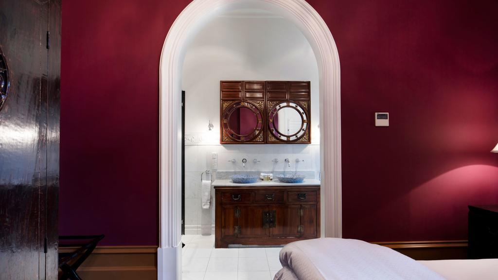 Craig'S Royal Hotel Ballarat Eksteriør bilde A bathroom at the hotel