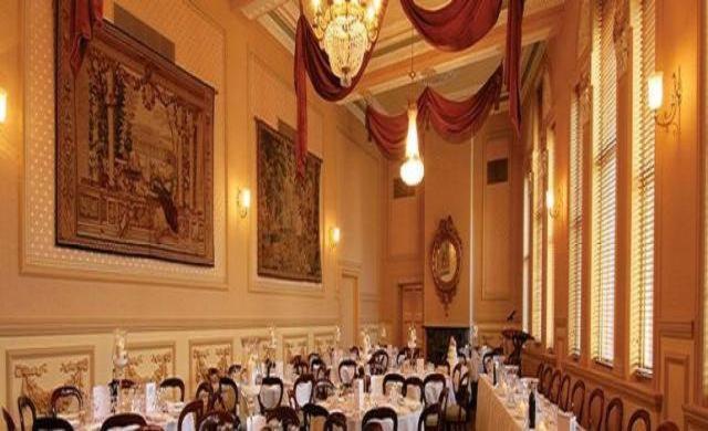Craig'S Royal Hotel Ballarat Eksteriør bilde The restaurant's interior