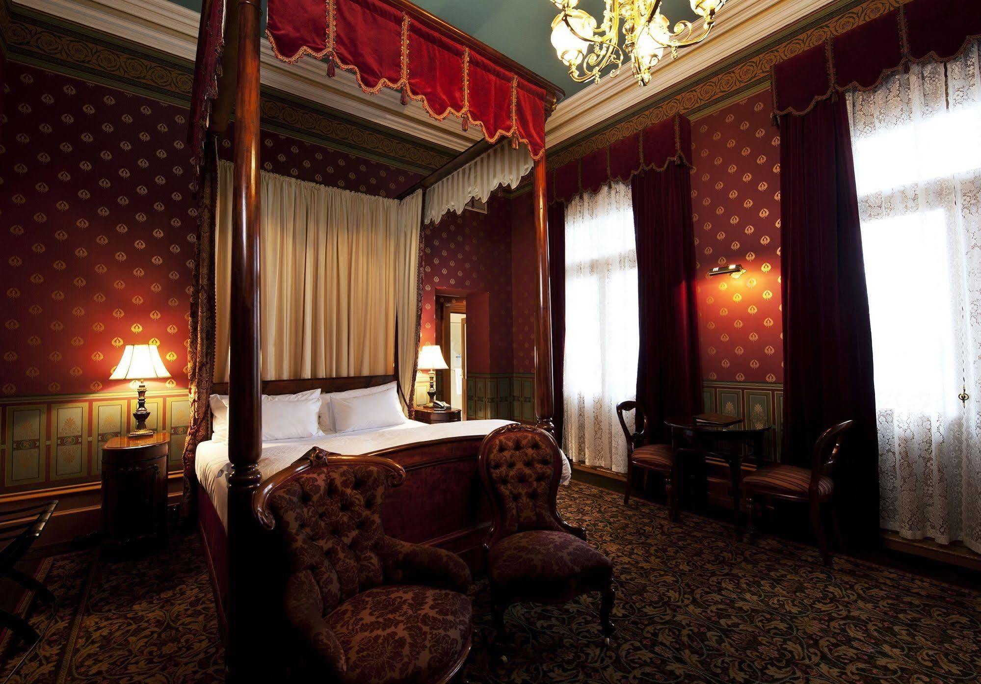 Craig'S Royal Hotel Ballarat Eksteriør bilde The hotel's interior