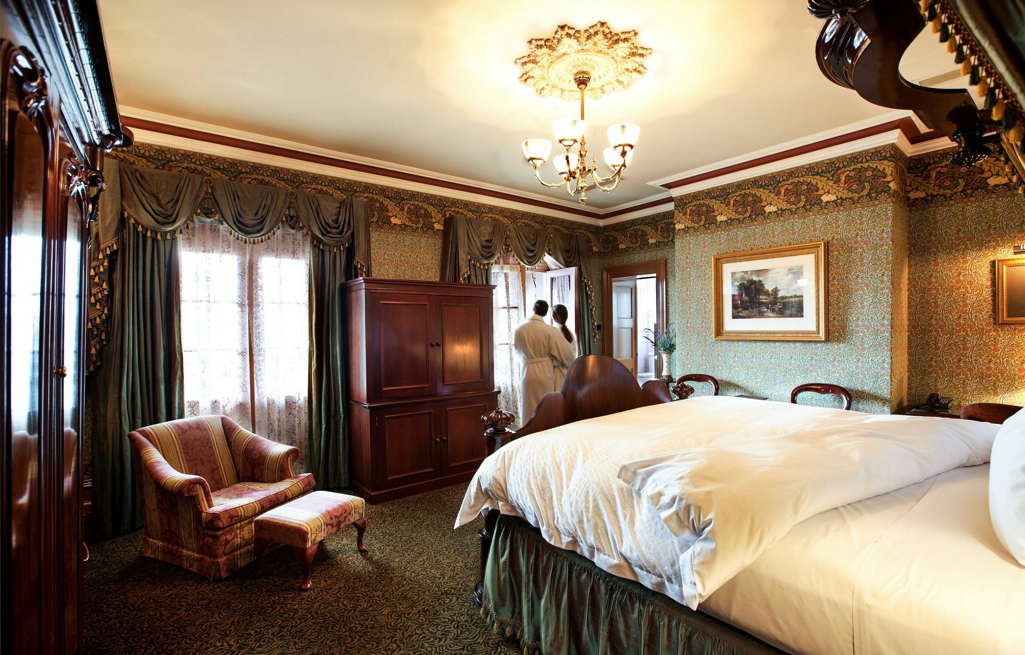 Craig'S Royal Hotel Ballarat Eksteriør bilde A guest room at the Hotel de Ville